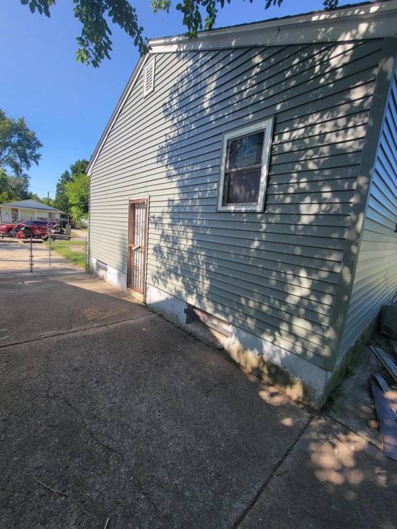 27054 Notre Dame Street, Inkster, MI 48141 photo 3