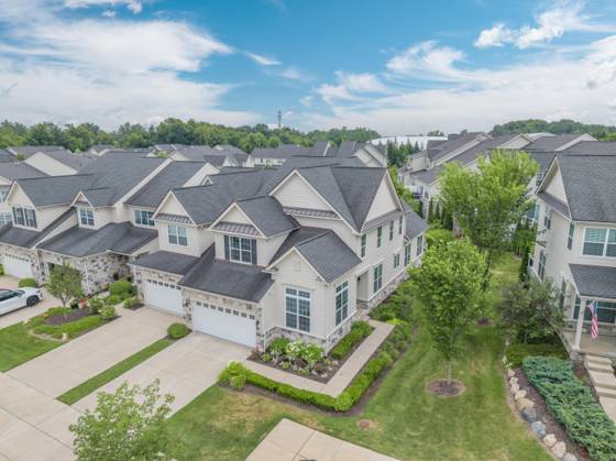 42905 Cardinal Way, Novi, MI 48375 photo 2