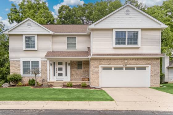 3085 N Foxridge Court, Ann Arbor, MI 48105 photo 2