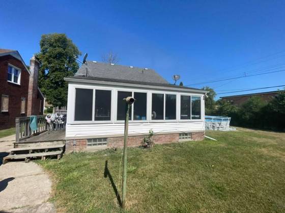 11630 Rossiter Street, Detroit, MI 48224 photo 4