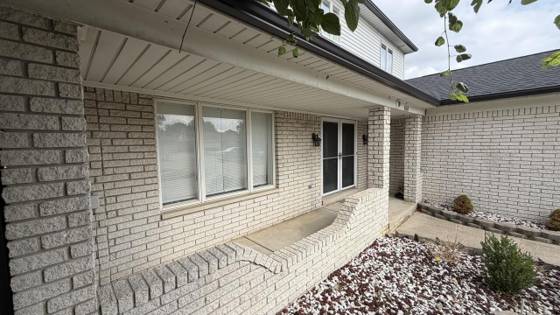 36868 Melbourne Drive, Sterling Heights, MI 48312 photo 4