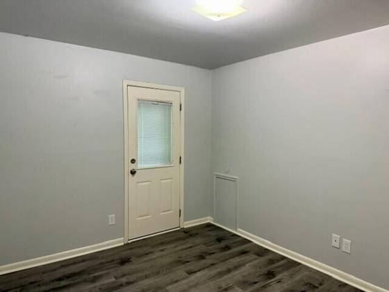 1644 E Goulson Avenue, Hazel Park, MI 48030 photo 4