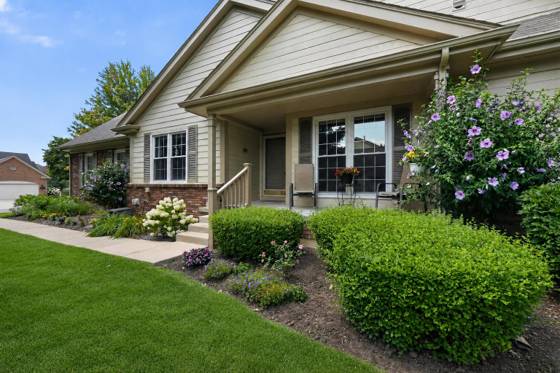 39628 Village Run Drive, Northville, MI 48168 photo 2