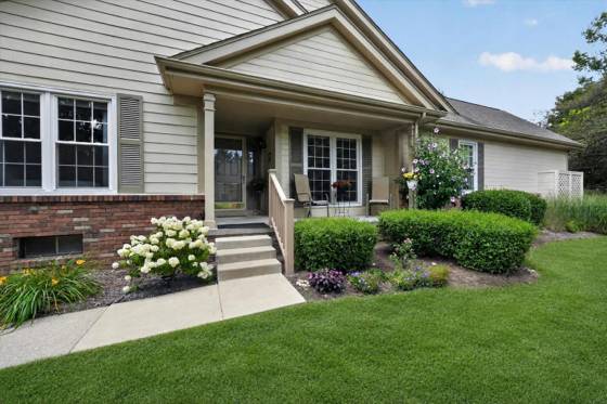 39628 Village Run Drive, Northville, MI 48168 photo 4