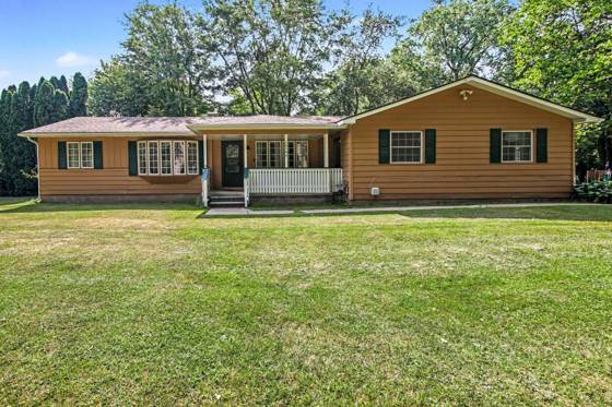 10194 Bunton Road, Willis, MI 48191 photo 2