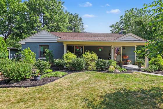 207 W Russell Street, Saline, MI 48176 photo 2