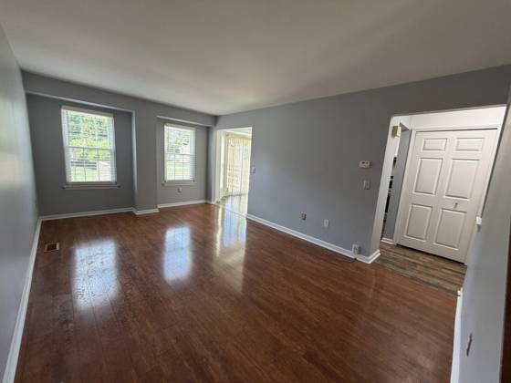 7471 N Kingston Court, Westland, MI 48185 photo 5