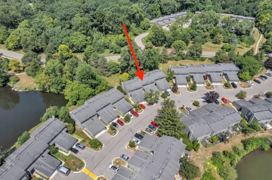 753 Peninsula Court #305, Ann Arbor, MI 48105 photo 2