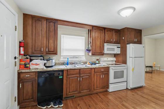116 N Summit Street, Ypsilanti, MI 48197 photo 3