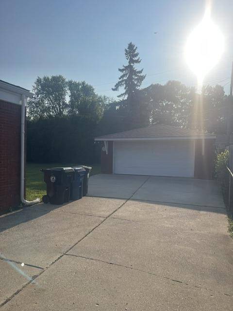 9266 Berwyn Avenue, Redford, MI 48239 photo 2