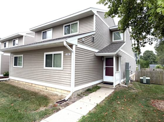 2118 Stone School Circle, Ann Arbor, MI 48108 photo 2