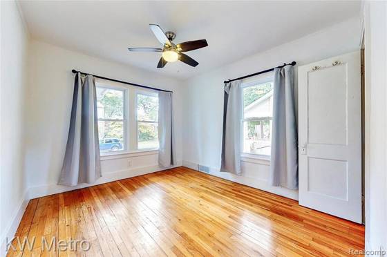 865 W Marshall Street, Ferndale, MI 48220 photo 4