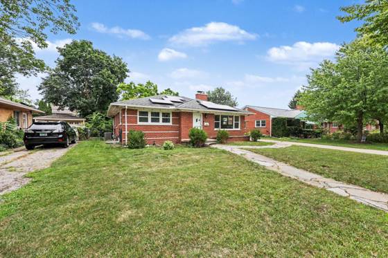 1597 Greenview Drive, Ann Arbor, MI 48103 photo 2
