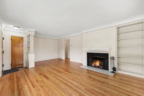 1597 Greenview Drive, Ann Arbor, MI 48103 photo 4