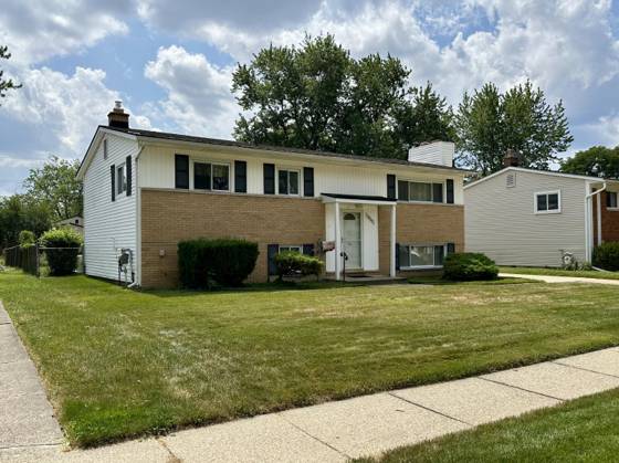 2244 Serra Drive, Sterling Heights, MI 48310 photo 2