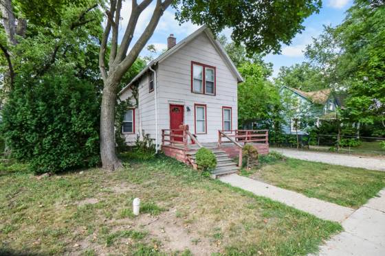 124 Felch Street, Ann Arbor, MI 48103 photo 2