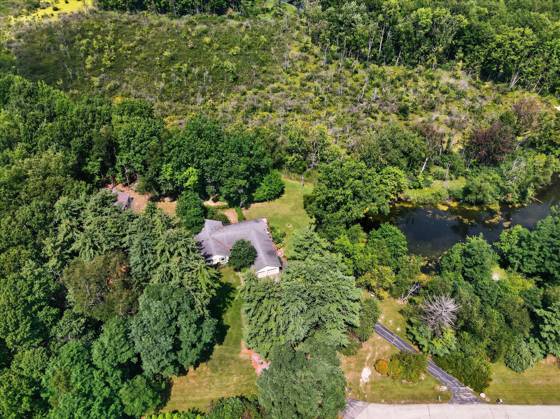 12311 Will Mill Drive, Milford, MI 48380 photo 2