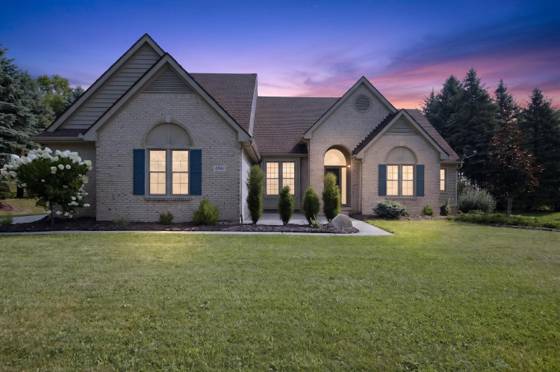 6961 Suncrest Drive, Saline, MI 48176 photo 2