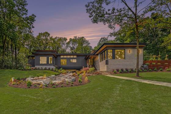 3657 Knoll Creek Court, Ann Arbor, MI 48105 photo 5
