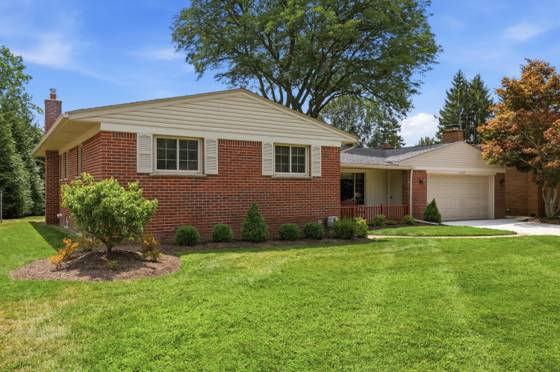 34357 Munger Drive, Livonia, MI 48154 photo 3