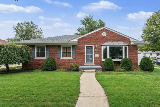 2995 Anna Court, Trenton, MI 48183 photo 2
