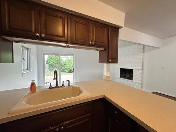 34242 S Aztec Drive, Westland, MI 48185 photo 5