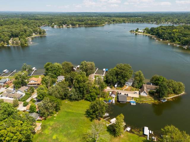 10469 Hickory Drive, Pinckney, MI