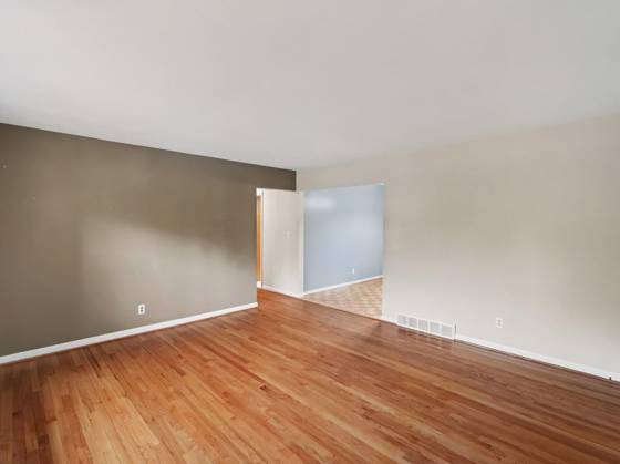 2004 Suffolk Avenue, Ann Arbor, MI 48103 photo 5