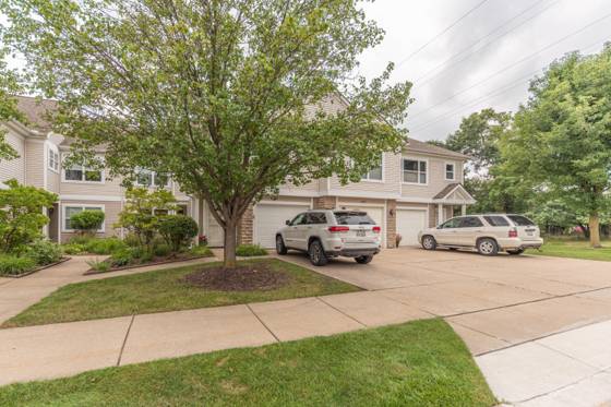 628 Riverstone Lane, Chelsea, MI 48118 photo 2
