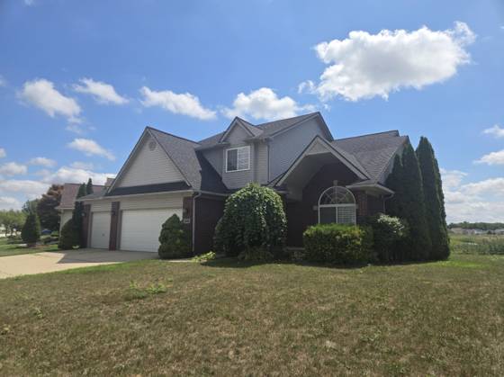 33445 Bay Hill Drive, Romulus, MI 48174 photo 2