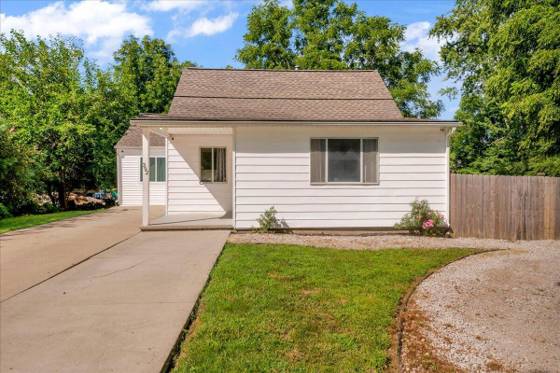 392 Elder Street, Ypsilanti, MI 48197 photo 2