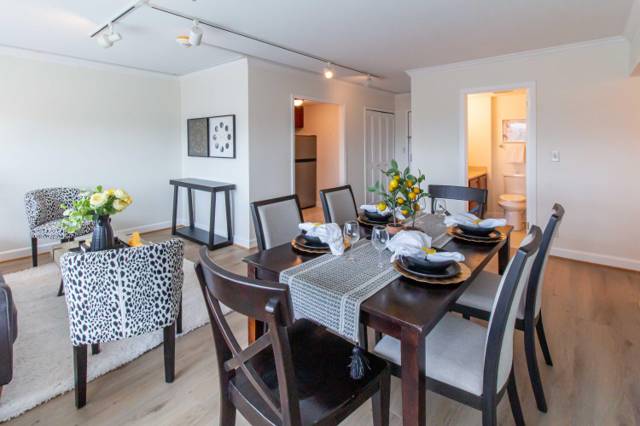 555 E William Street ##17D/E, Ann Arbor, MI