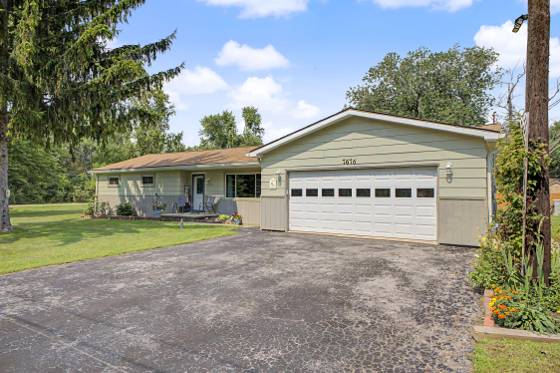 7676 Southmoor Drive, Monroe, MI 48161 photo 4