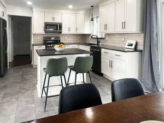9358 Marie Court, Livonia, MI 48150 photo 4