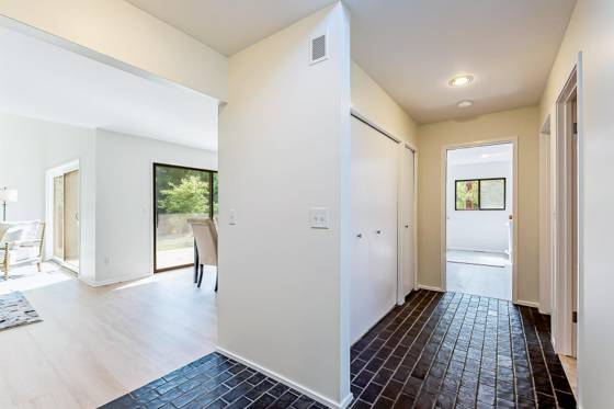 1 Westbury Court, Ann Arbor, MI 48105 photo 3