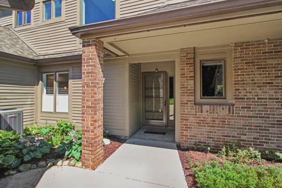 4608 Cottonwood Drive, Ann Arbor, MI 48108 photo 4