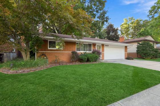 14627 Ellen Drive, Livonia, MI 48154 photo 2