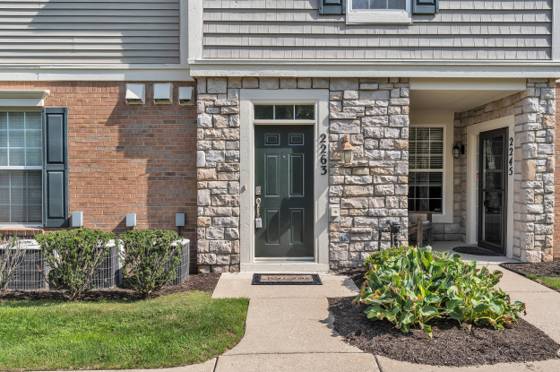 2263 Pinecroft Drive, Canton, MI 48188 photo 2