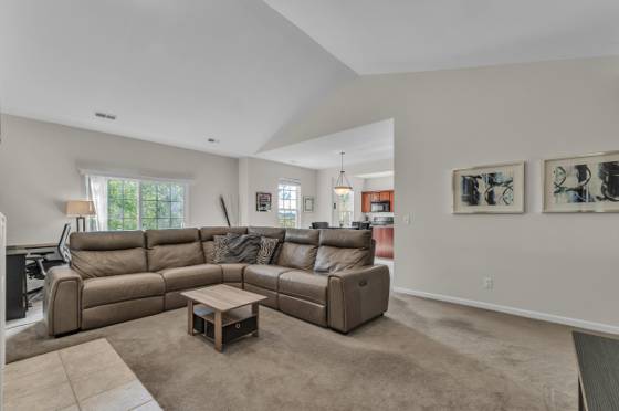 2263 Pinecroft Drive, Canton, MI 48188 photo 4