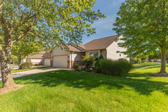 599 Sycamore Circle, Saline, MI 48176 photo 2