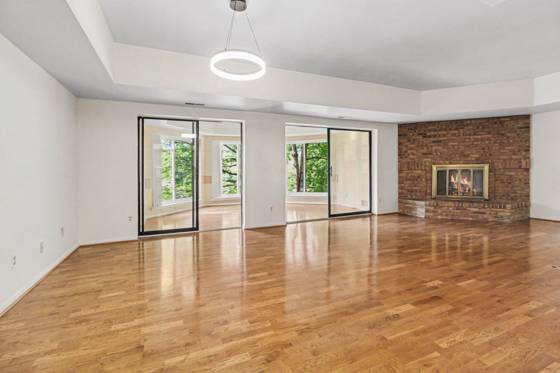 2115 Nature Cove Court #203, Ann Arbor, MI 48104 photo 3