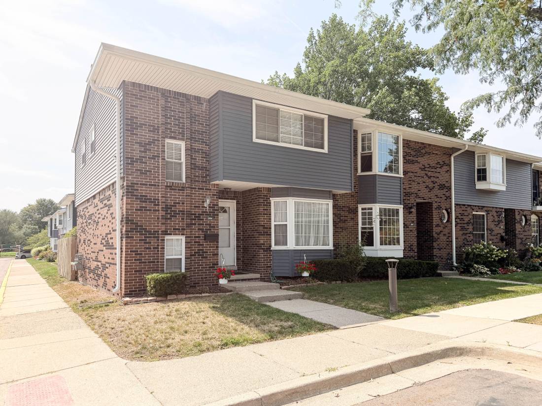 2806 Page Avenue, Ann Arbor, MI 48104