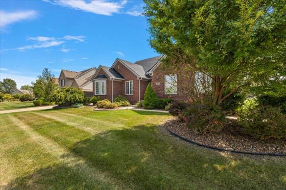 48973 Woodson Way, Canton, MI 48187 photo 4