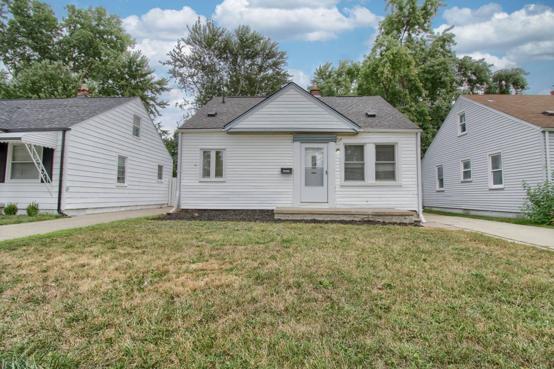24682 Annapolis Street, Dearborn Heights, MI 48125