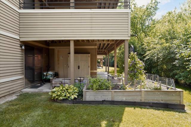 350 Briarcrest Drive #158, Ann Arbor, MI