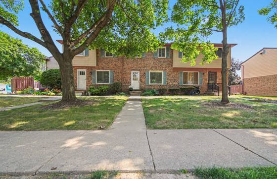 227 Sheffield Drive, Saline, MI 48176 photo 2