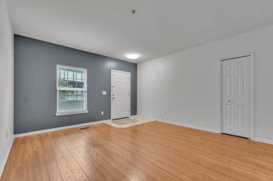 1021 Maiden Lane, Ann Arbor, MI 48105 photo 5