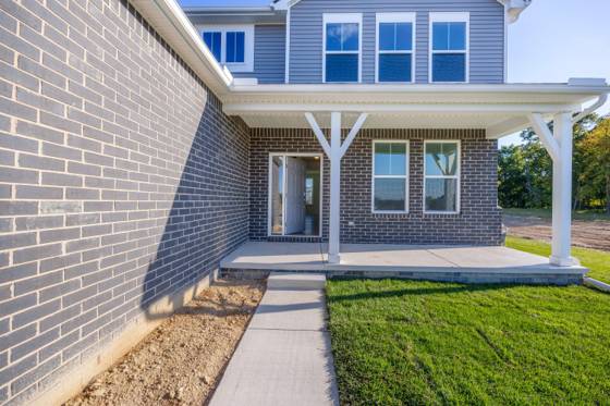 26671 Starters Way, South Lyon, MI 48178 photo 2