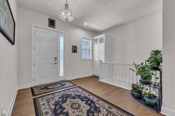 628 Pine Circle, Ann Arbor, MI 48105 photo 4
