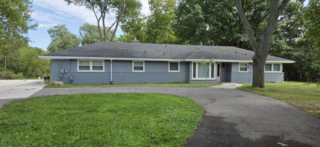 5335 Orchard Lake Road, West Bloomfield, MI 48323